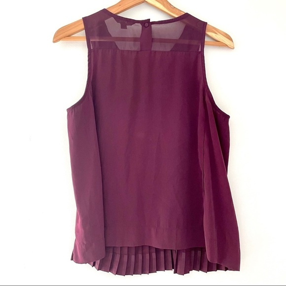 AEO American Eagle Outfitters Accordion Pleat Sleeveless Maroon Medium Floral - Picture 4 of 9